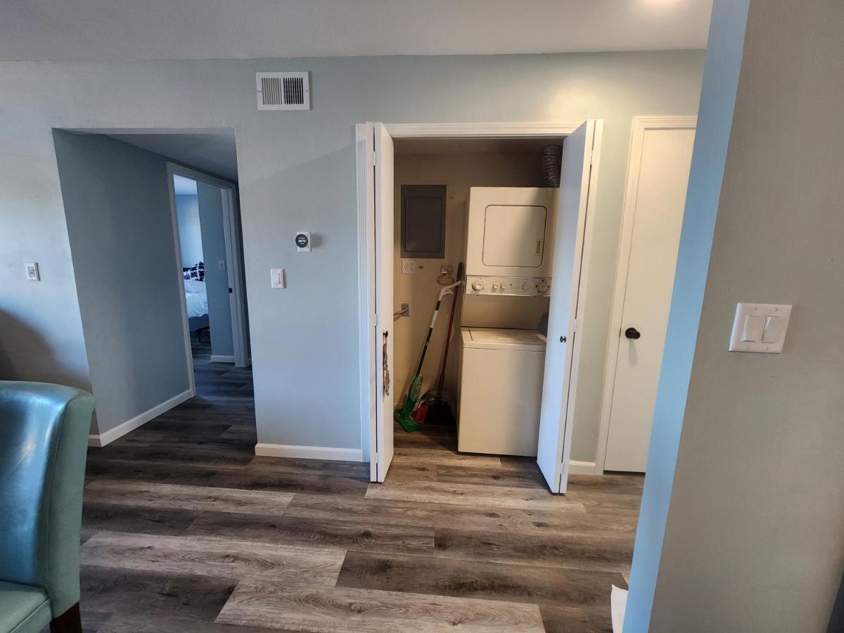 Lakefront Condo With A View Osage Beach Luaran gambar